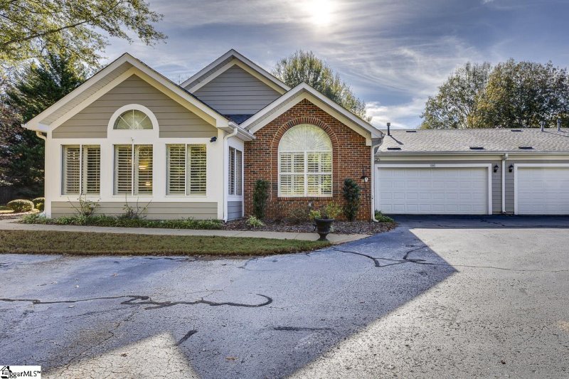 Property image 2 at 1203 Heritage Club Drive, Greenville, SC 29615