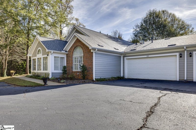 Property image 3 at 1203 Heritage Club Drive, Greenville, SC 29615