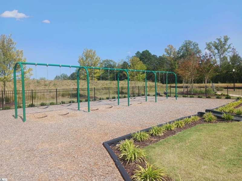 Property image 4 at 288 Juniper Valley Circle, Piedmont, SC 29673