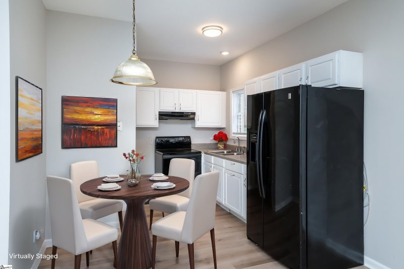 Property image 3 at 89 N Estate Drive, Greenville, SC 29605