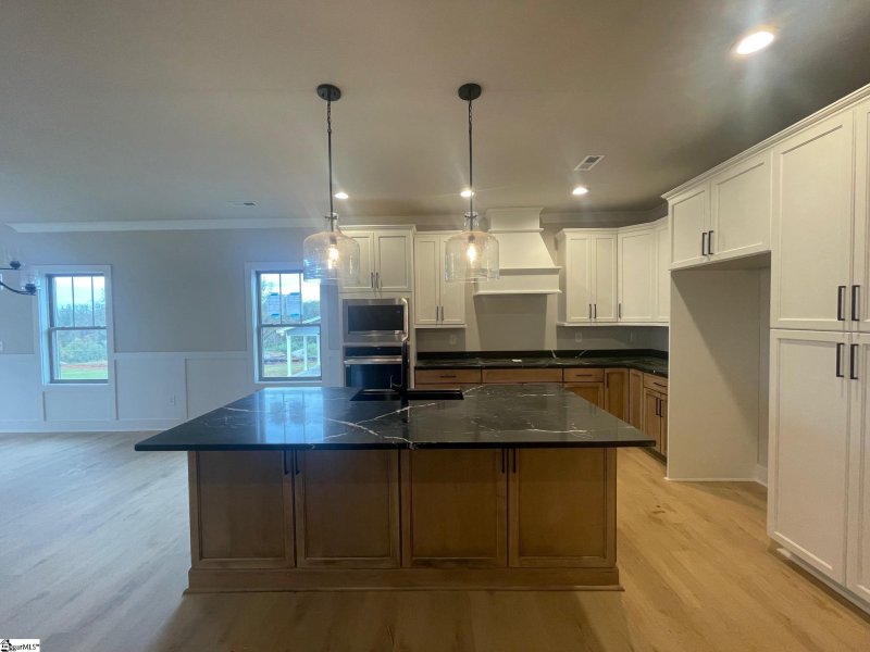 Property image 4 of 405 Ben Johnson Road in Ben Johnson, Inman, SC 29349