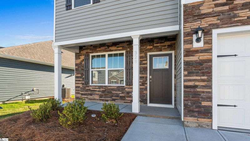 Property image 2 at 328 Ridge Climb Trail, Greer, SC 29651