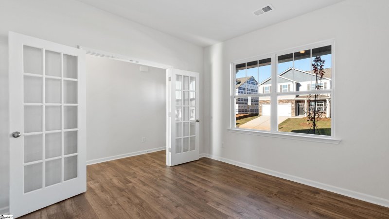 Property image 4 at 328 Ridge Climb Trail, Greer, SC 29651