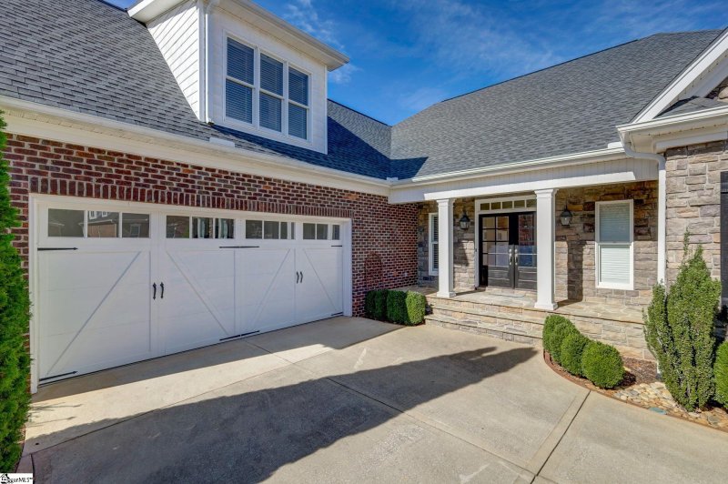 Property image 3 at 500 Woodstrace Court, Greer, SC 29650