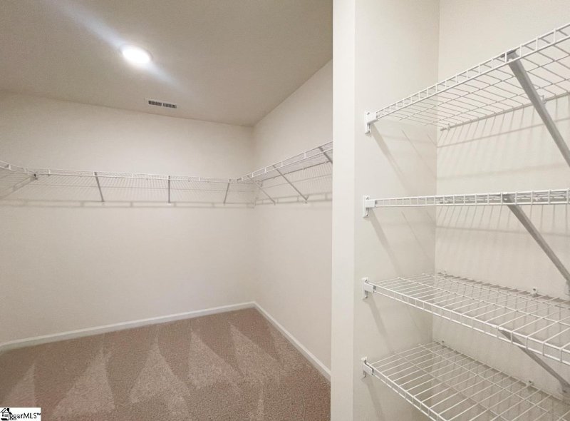 Property image 4 of 228 Toal Court in Bellevue, Greenville, SC 29611