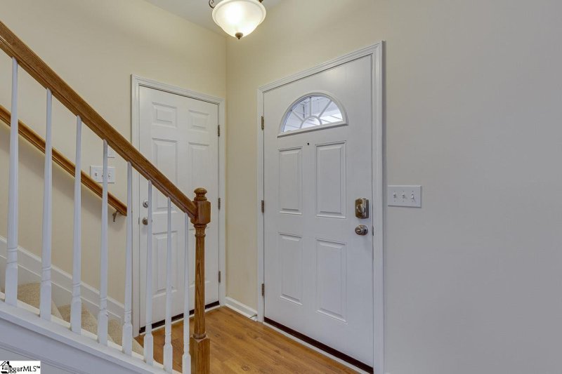 Property image 5 at 100 Pine Walk Drive, Greenville, SC 29615