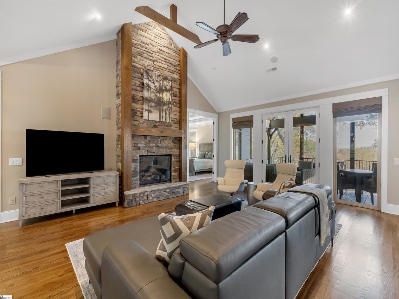 Property image 3 at 25 Angleblade Road, Landrum, SC 29356