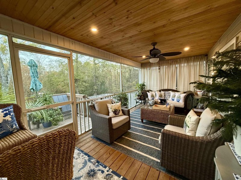 Property image 3 at 60 Reddington Drive, Greer, SC 29650