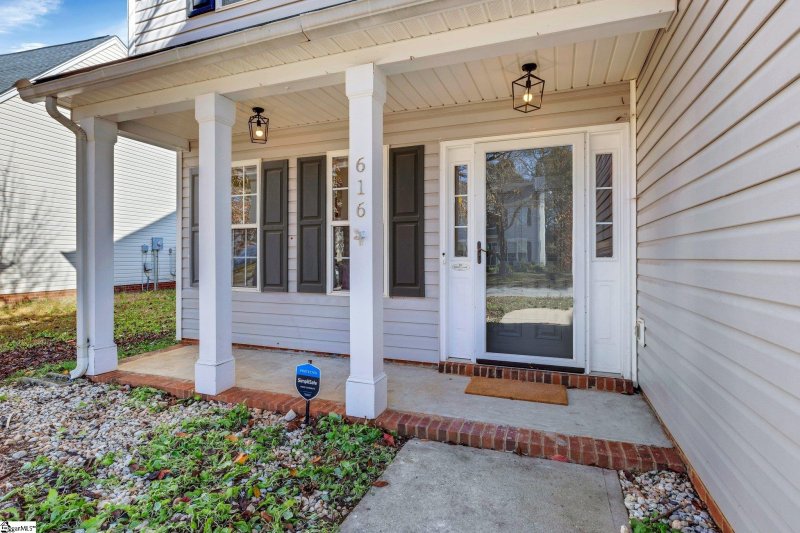 Property image 4 at 616 Fairview Lake Way, Simpsonville, SC 29680