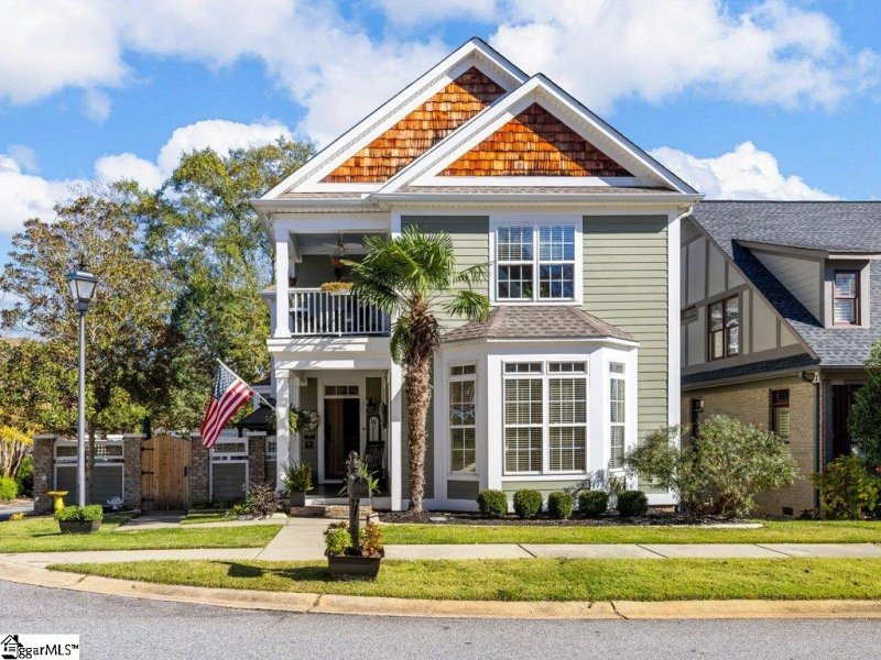 201 Chessington Lane