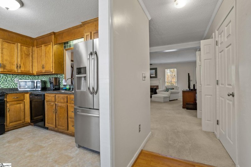 Property image 4 at 321 Angie Drive, Taylors, SC 29687