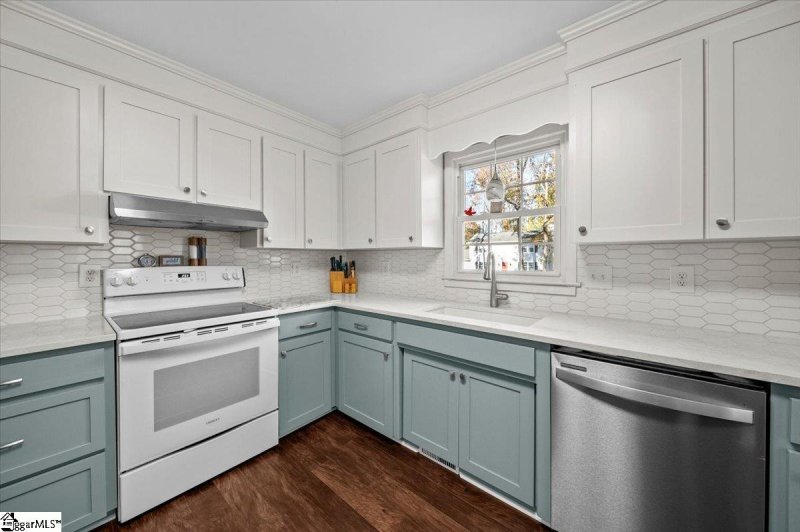 Property image 5 at 211 Saratoga Drive, Greer, SC 29650