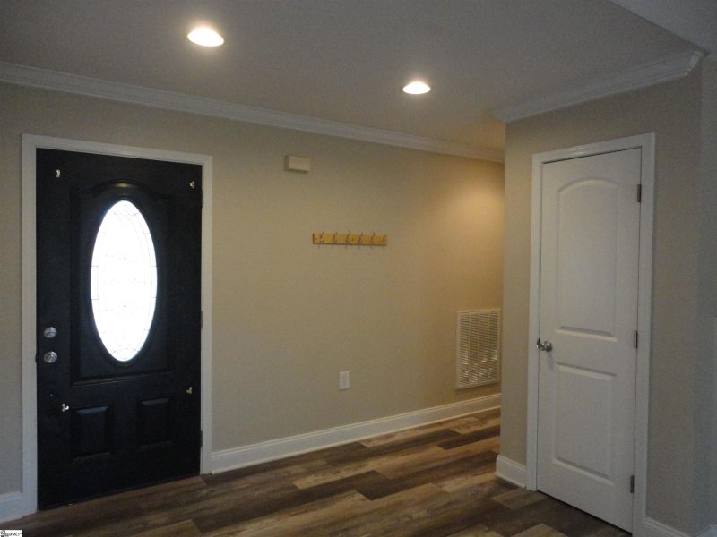 Property image 5 at 316 Dean Street, Pickens, SC 29671