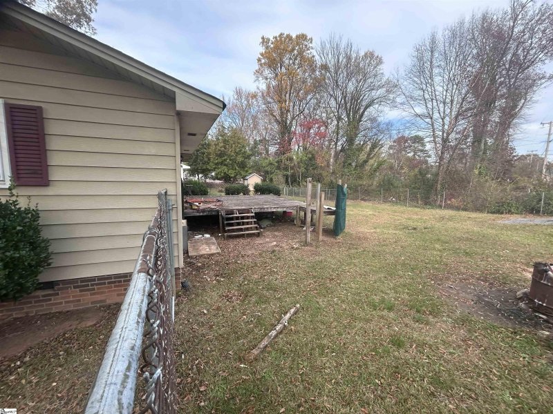 Property image 2 at 100 Pinefield Drive, Greenville, SC 29605