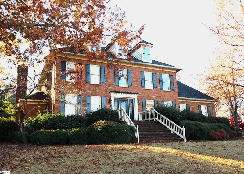 Property image 2 at 604 Scarbourough Drive, Greer, SC 29650