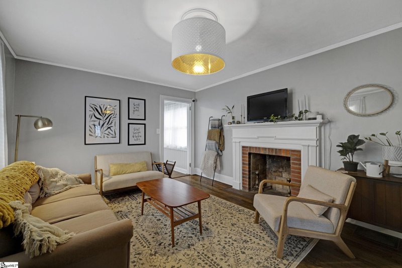 Property image 3 at 122 Wedgewood Drive, Greenville, SC 29609