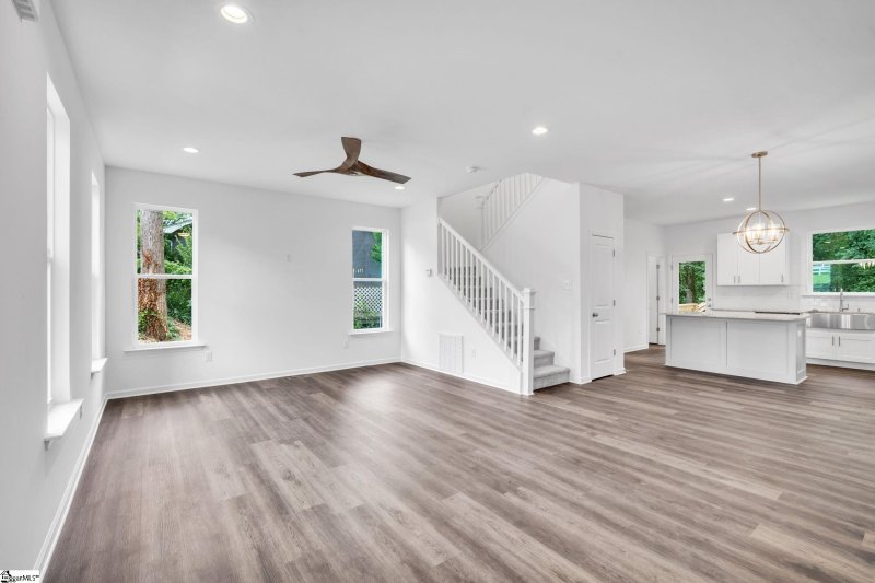 Property image 2 at 304 Westcliffe Way, Greenville, SC 29611