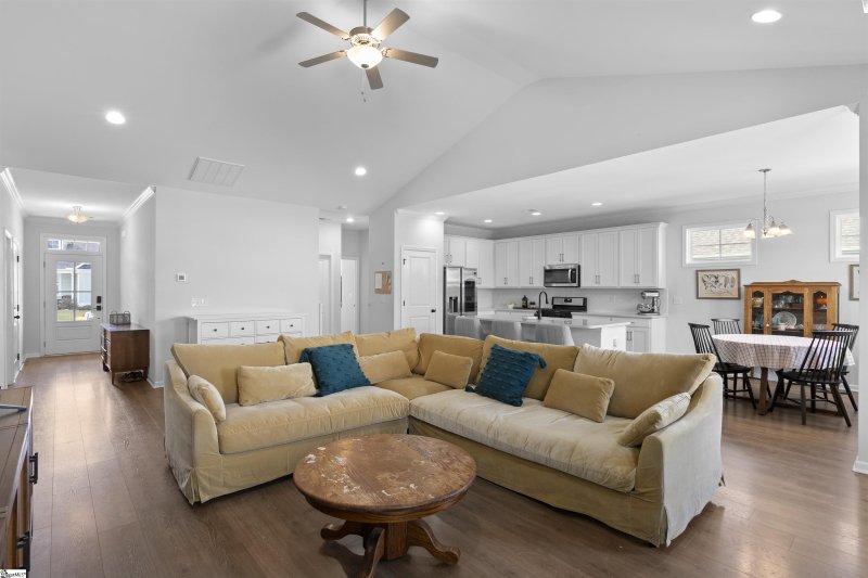 Property image 4 at 11 Octavia Road, Taylors, SC 29687