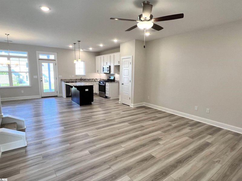 Property image 3 at 221 Taylor Woods Court, Greenville, SC 29607