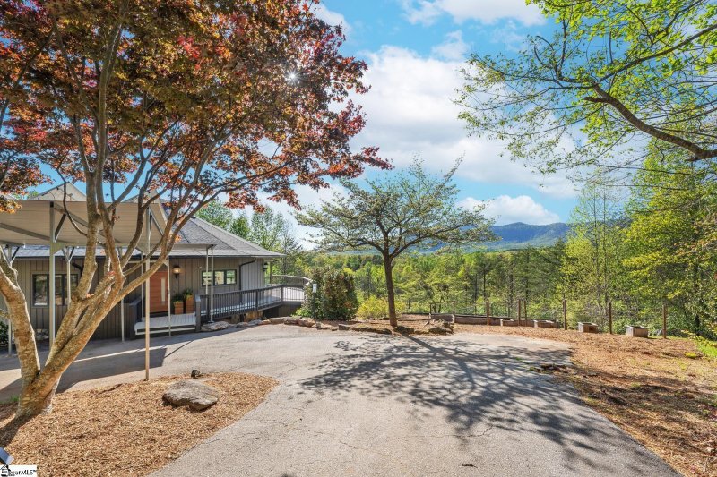 Property image 3 at 110 Brittany Way, Pickens, SC 29671