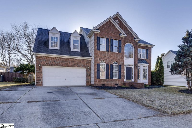 Property image 2 at 9 Willow Oak Court, Simpsonville, SC 29681