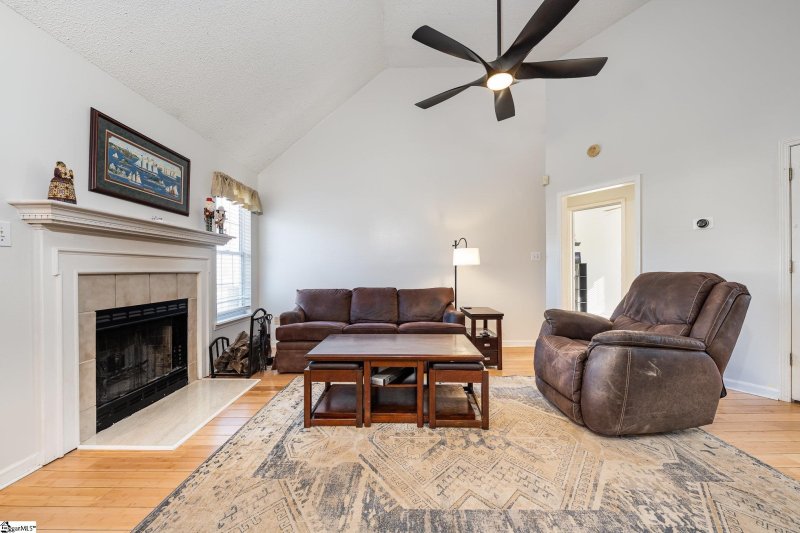 Property image 3 at 13 Idle Lane, Fountain Inn, SC 29644