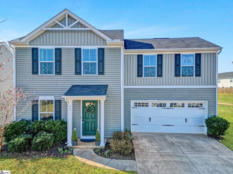 Property image 2 at 11 Tattershall Road, Greenville, SC 29605