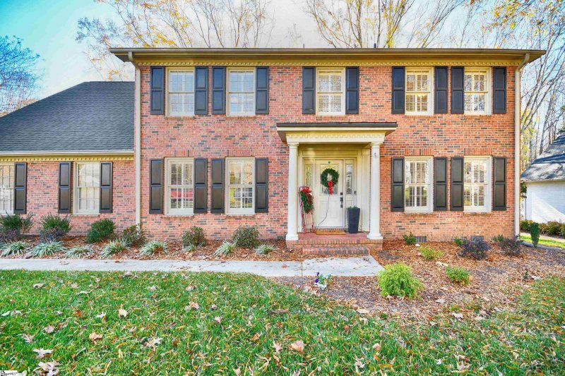 308 S Wingfield Drive