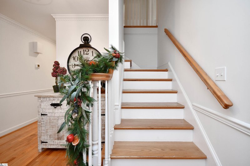 Property image 4 at 308 S Wingfield Drive, Greer, SC 29650