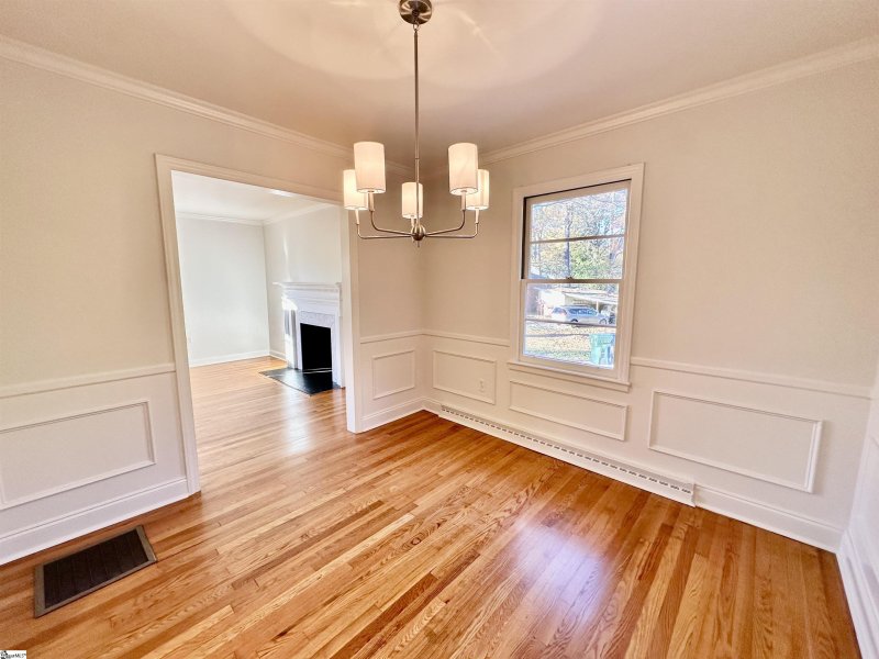 Property image 5 at 18 Brentwood Drive, Greenville, SC 29609