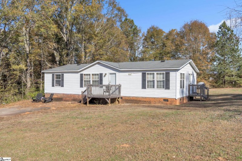 Property image 2 at 102 Robie Ann Court, Pelzer, SC 29669