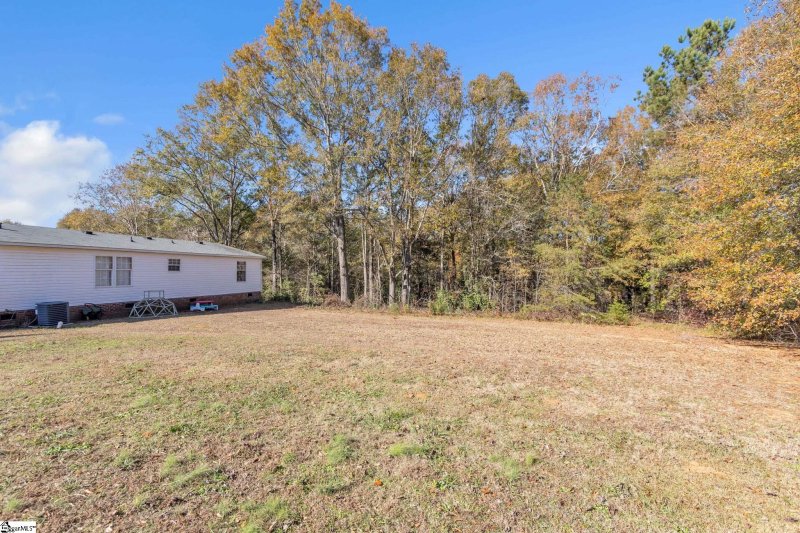 Property image 5 at 102 Robie Ann Court, Pelzer, SC 29669