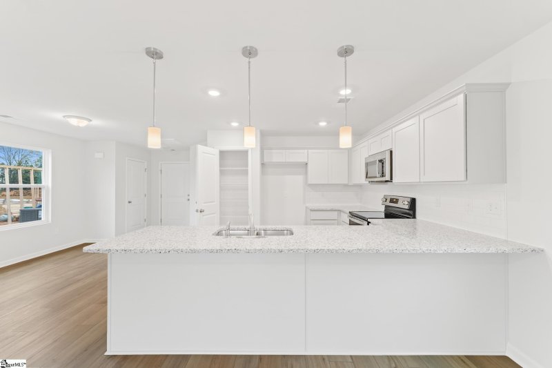 Property image 2 at 321 Prosperity Lane, Moore, SC 29369