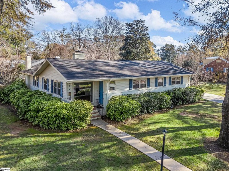 Property image 5 at 108 Kent Place, Spartanburg, SC 29307