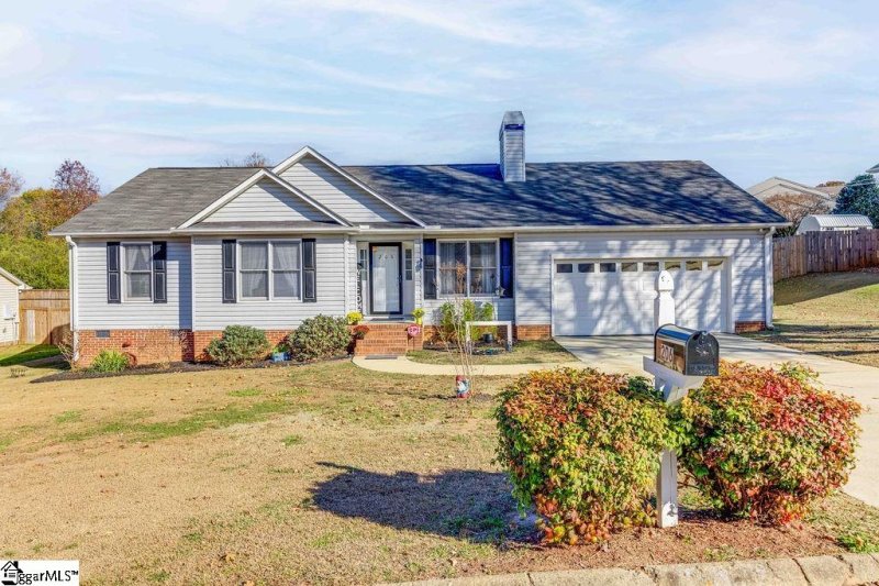 206 Foxfire Drive