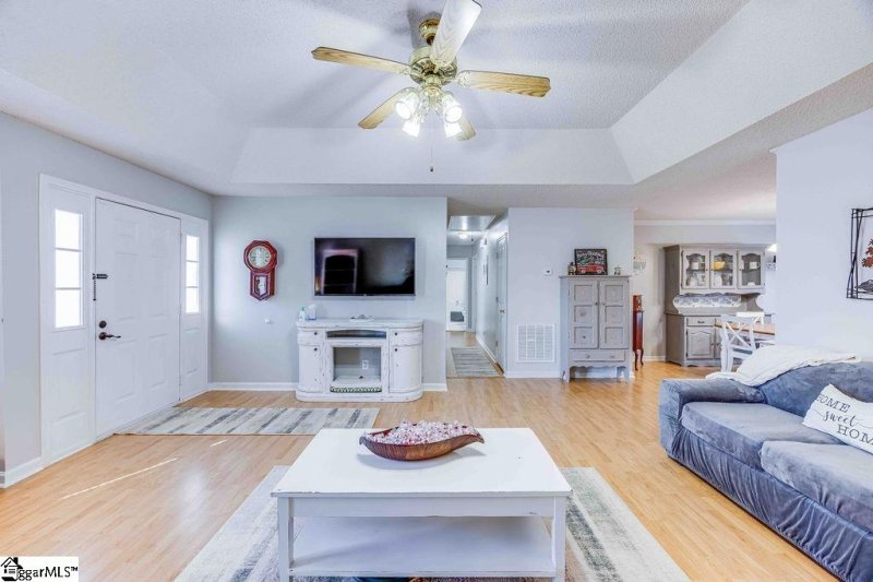 Property image 4 at 206 Foxfire Drive, Simpsonville, SC 29680