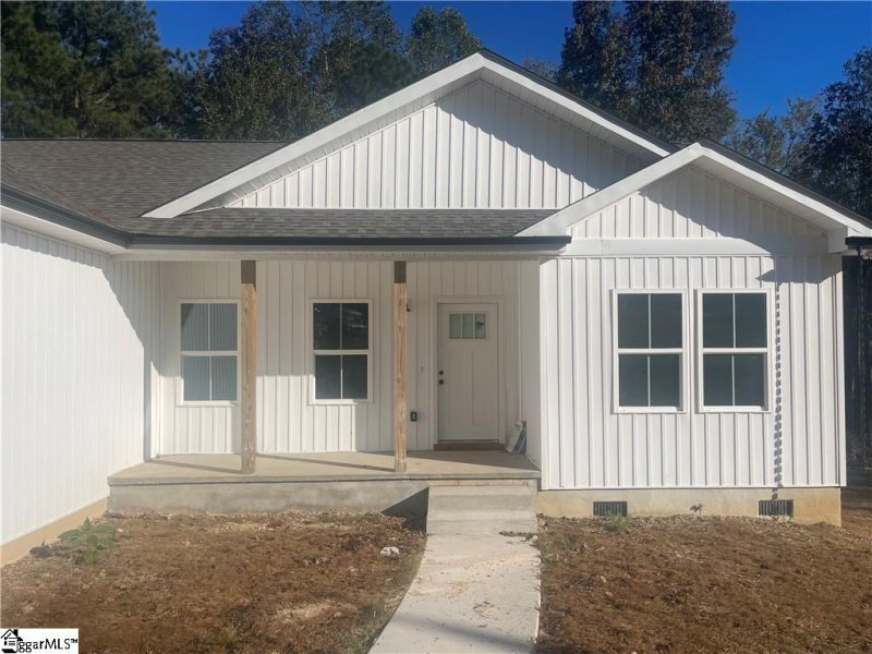 Property image 3 of 107 Brookside Drive in Brookside, Newberry, SC 29127