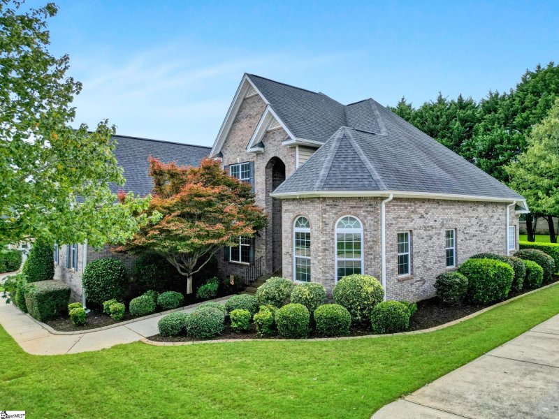 Property image 3 at 4 Barnstable Court, Greer, SC 29650