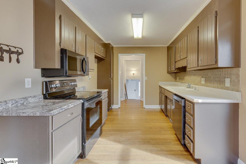 Property image 4 at 1008 Fox Row, Taylors, SC 29687