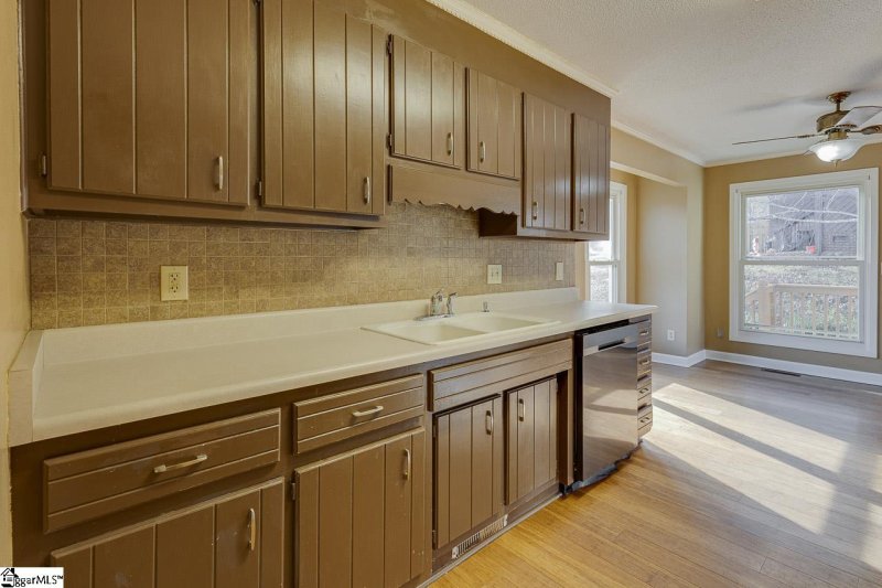 Property image 5 at 1008 Fox Row, Taylors, SC 29687