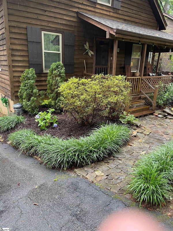 Property image 2 at 135 Lakeshore Drive, Easley, SC 29642