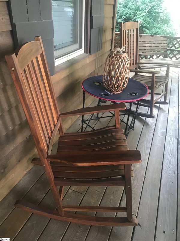 Property image 3 at 135 Lakeshore Drive, Easley, SC 29642