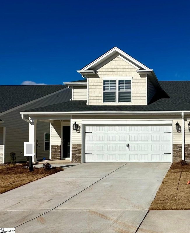 Property image 2 at 533 Winding Meadow Lane, Greenville, SC 29607