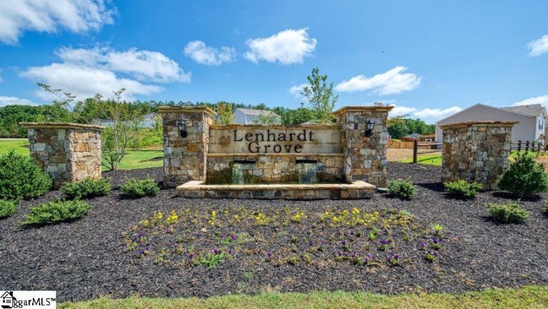 Property image 3 at 241 Mable Leaf Lane, Easley, SC 29640