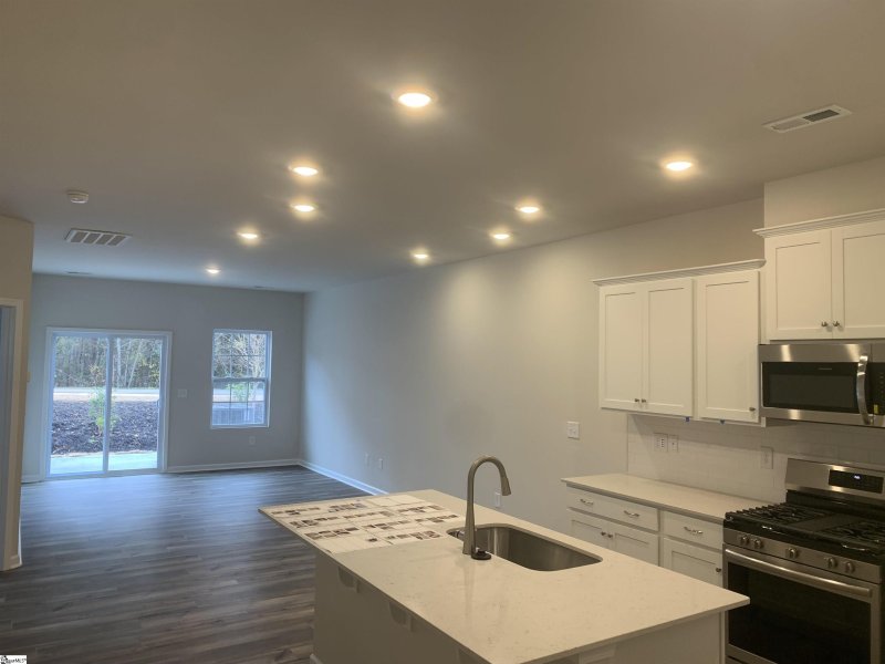 Property image 2 at 221 Paneer Lane, Taylors, SC 29687