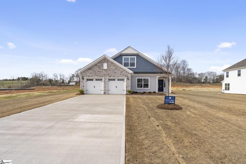 Property image 2 at 107 Fox Creek Court, Easley, SC 29642