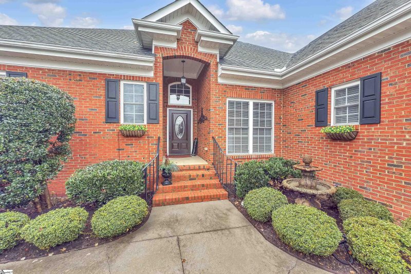 Property image 2 at 307 Bouchillion Drive, Greenville, SC 29615