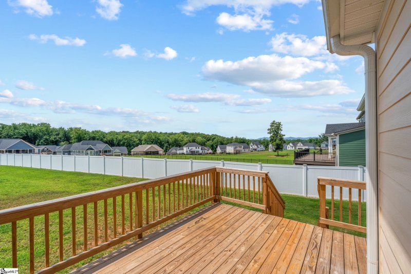 Property image 3 at 203 Montview Circle, Greenville, SC 29617