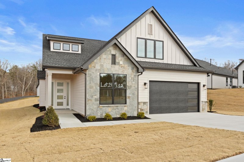 Property image 2 at 112 Rolling Wood Drive, Clemson, SC 29631