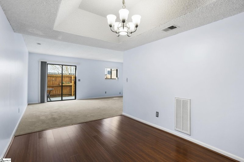 Property image 4 at 19 Briargate Place, Greenville, SC 29615-2133